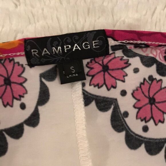 Cute Rampage blouse - Picture 4 of 8